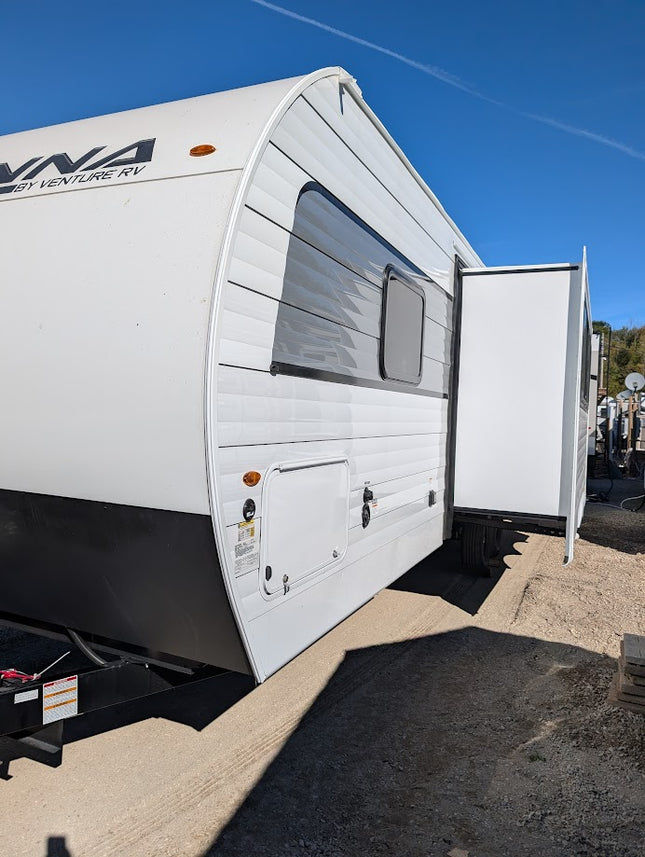 2026 VENTURE SIENNA SA281VQB