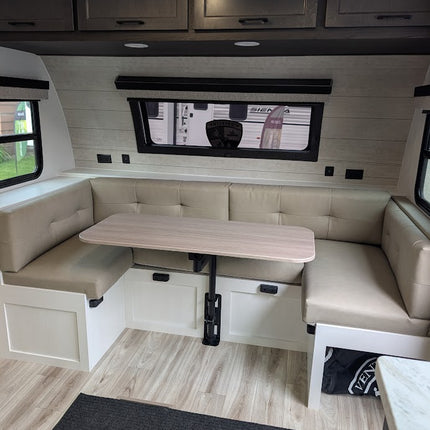 2026 VENTURE Stratus Ultra-Lite SR282VFD